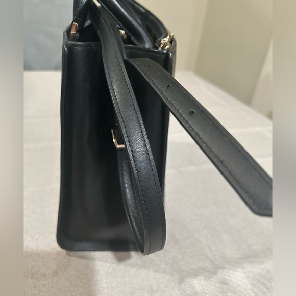 Kate Spade Black Leather handbag - Picture 5 of 8